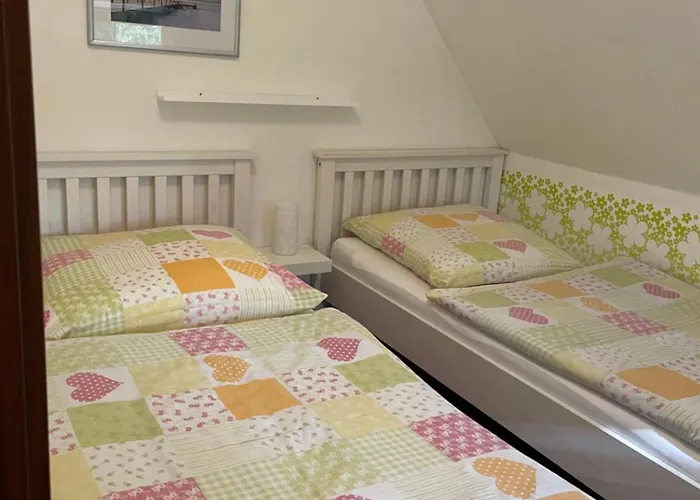 Cafe Gaubenhaus דירה *